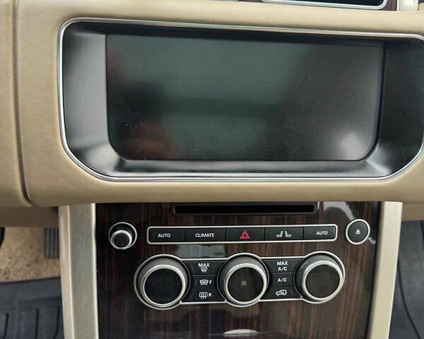 Коричневий Ленд Ровер Рендж Ровер, об'ємом двигуна 2.99 л та пробігом 140 тис. км за 45900 $, фото 19 на Automoto.ua