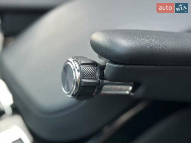 Коричневий Ленд Ровер Рендж Ровер, об'ємом двигуна 4.37 л та пробігом 37 тис. км за 95000 $, фото 67 на Automoto.ua