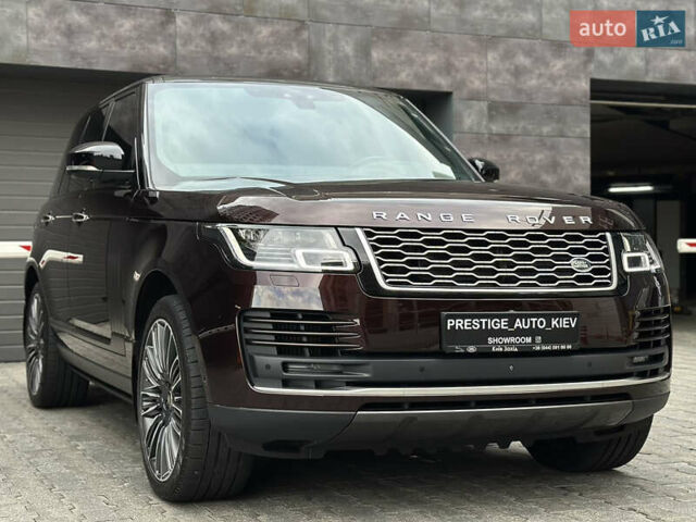 Ленд Ровер Рендж Ровер 2018 в Киеве на Automoto.ua Коричневый Ленд Ровер Рендж Ровер, объемом двигателя 4.37 л и пробегом 37 тыс. км за 105000 $, фото 9 на Automoto.ua