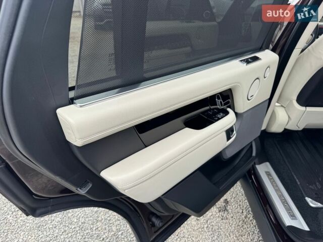 Коричневий Ленд Ровер Рендж Ровер, об'ємом двигуна 5 л та пробігом 174 тис. км за 49900 $, фото 42 на Automoto.ua