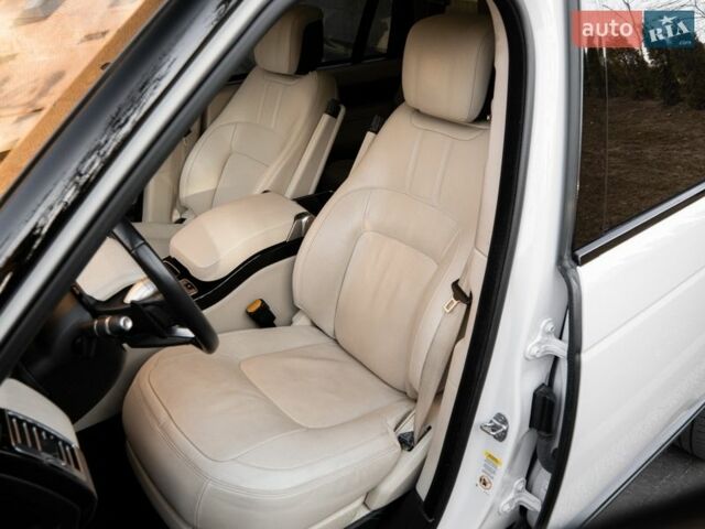 Коричневый Ленд Ровер Рендж Ровер, объемом двигателя 5 л и пробегом 81 тыс. км за 56000 $, фото 32 на Automoto.ua