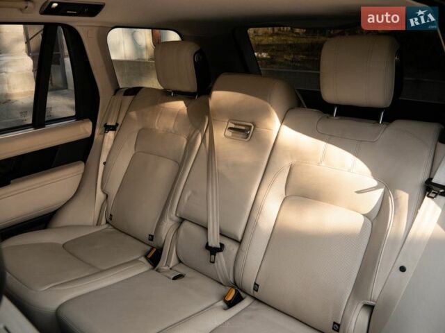 Коричневый Ленд Ровер Рендж Ровер, объемом двигателя 5 л и пробегом 81 тыс. км за 56000 $, фото 25 на Automoto.ua