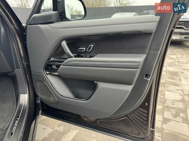 Коричневый Ленд Ровер Рендж Ровер, объемом двигателя 4.39 л и пробегом 50 тыс. км за 245000 $, фото 37 на Automoto.ua