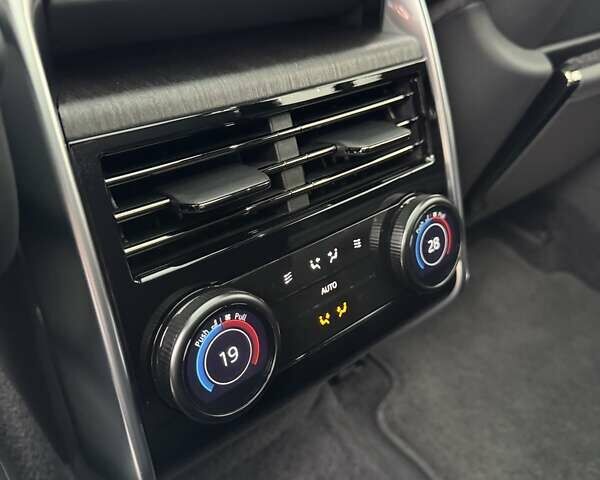 Коричневый Ленд Ровер Рендж Ровер, объемом двигателя 4.39 л и пробегом 50 тыс. км за 245000 $, фото 48 на Automoto.ua