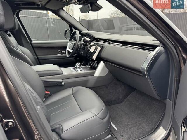 Коричневый Ленд Ровер Рендж Ровер, объемом двигателя 4.39 л и пробегом 50 тыс. км за 245000 $, фото 34 на Automoto.ua