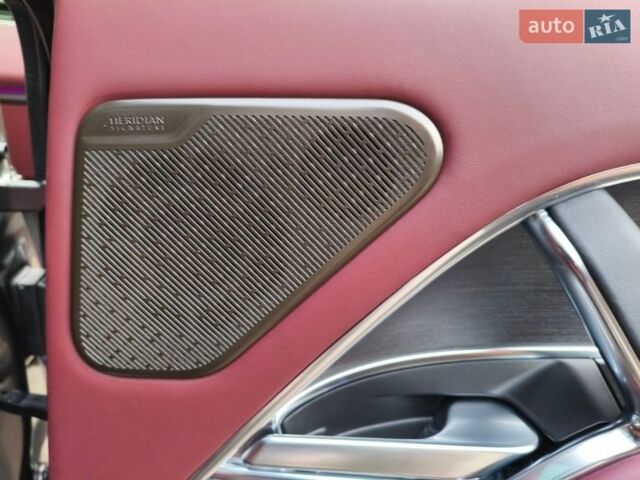 Коричневый Ленд Ровер Рендж Ровер, объемом двигателя 3 л и пробегом 34 тыс. км за 196616 $, фото 30 на Automoto.ua