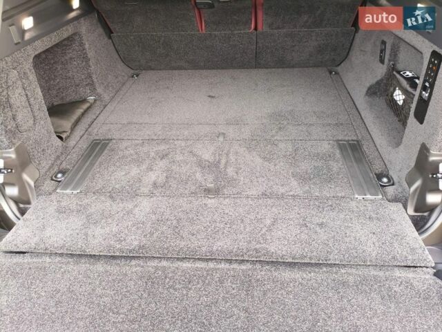 Коричневый Ленд Ровер Рендж Ровер, объемом двигателя 3 л и пробегом 34 тыс. км за 196616 $, фото 35 на Automoto.ua