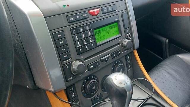 Червоний Ленд Ровер Рендж Ровер, об'ємом двигуна 4.2 л та пробігом 268 тис. км за 8300 $, фото 7 на Automoto.ua