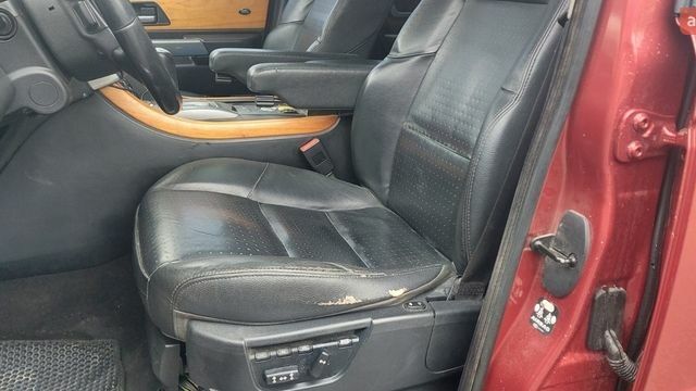 Червоний Ленд Ровер Рендж Ровер, об'ємом двигуна 4.2 л та пробігом 268 тис. км за 7300 $, фото 5 на Automoto.ua