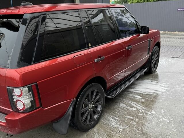 Ленд Ровер Рендж Ровер 2007 в Днепре (Днепропетровске) на Automoto.ua Красный Ленд Ровер Рендж Ровер, объемом двигателя 4.4 л и пробегом 190 тыс. км за 12500 $, фото 5 на Automoto.ua