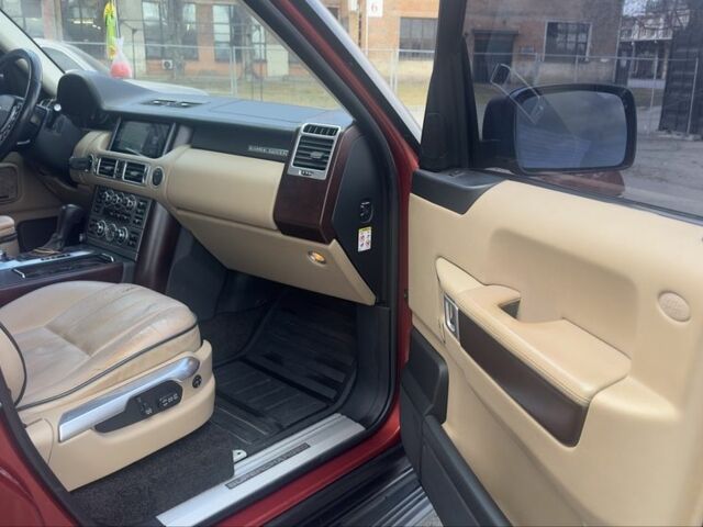 Красный Ленд Ровер Рендж Ровер, объемом двигателя 4.2 л и пробегом 350 тыс. км за 8700 $, фото 6 на Automoto.ua