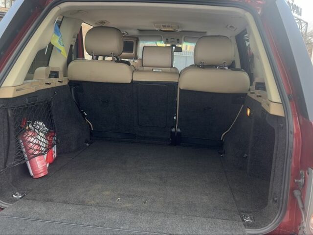 Красный Ленд Ровер Рендж Ровер, объемом двигателя 4.2 л и пробегом 350 тыс. км за 8700 $, фото 5 на Automoto.ua