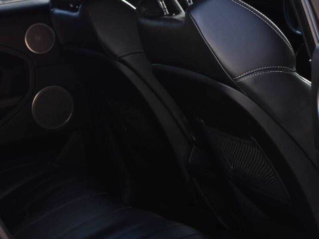 Красный Ленд Ровер Рендж Ровер, объемом двигателя 2 л и пробегом 123 тыс. км за 12950 $, фото 15 на Automoto.ua