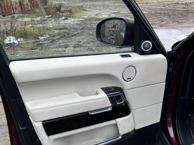 Красный Ленд Ровер Рендж Ровер, объемом двигателя 4.4 л и пробегом 69 тыс. км за 9500 $, фото 7 на Automoto.ua