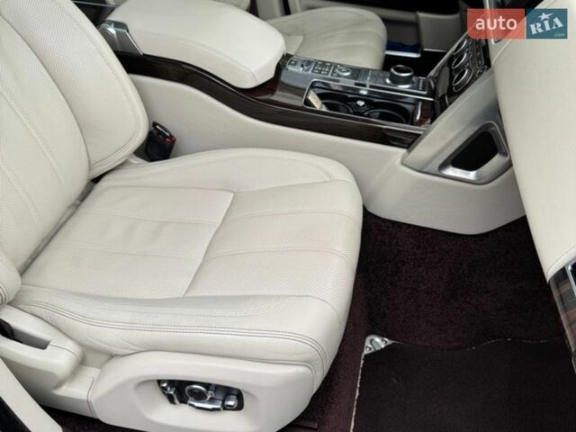 Червоний Ленд Ровер Рендж Ровер, об'ємом двигуна 4.37 л та пробігом 181 тис. км за 53000 $, фото 8 на Automoto.ua