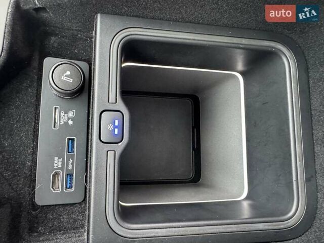 Красный Ленд Ровер Рендж Ровер, объемом двигателя 3 л и пробегом 139 тыс. км за 51900 $, фото 132 на Automoto.ua