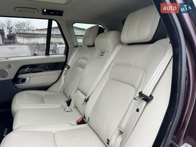 Красный Ленд Ровер Рендж Ровер, объемом двигателя 3 л и пробегом 139 тыс. км за 51900 $, фото 105 на Automoto.ua