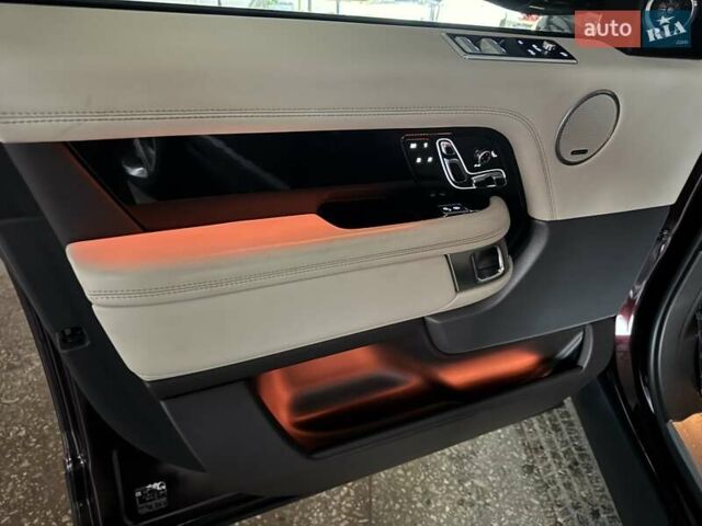 Красный Ленд Ровер Рендж Ровер, объемом двигателя 3 л и пробегом 139 тыс. км за 51900 $, фото 4 на Automoto.ua