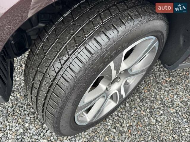 Красный Ленд Ровер Рендж Ровер, объемом двигателя 3 л и пробегом 139 тыс. км за 51900 $, фото 69 на Automoto.ua