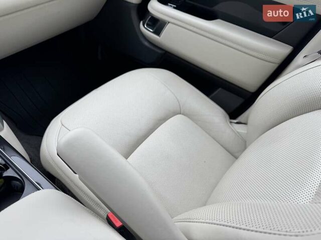 Красный Ленд Ровер Рендж Ровер, объемом двигателя 3 л и пробегом 139 тыс. км за 51900 $, фото 139 на Automoto.ua