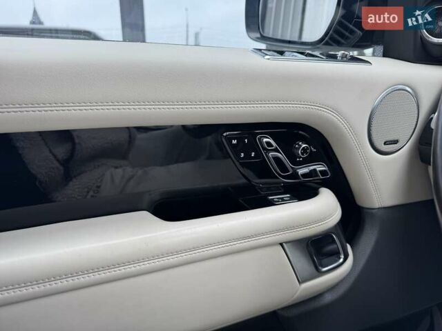 Красный Ленд Ровер Рендж Ровер, объемом двигателя 3 л и пробегом 139 тыс. км за 51900 $, фото 144 на Automoto.ua