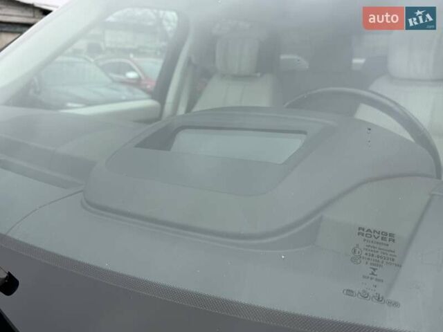 Красный Ленд Ровер Рендж Ровер, объемом двигателя 3 л и пробегом 139 тыс. км за 51900 $, фото 75 на Automoto.ua