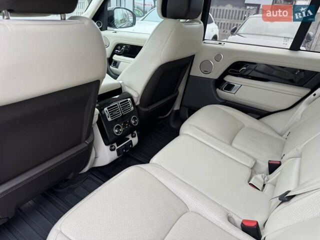 Красный Ленд Ровер Рендж Ровер, объемом двигателя 3 л и пробегом 139 тыс. км за 51900 $, фото 102 на Automoto.ua