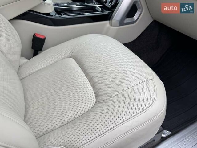 Красный Ленд Ровер Рендж Ровер, объемом двигателя 3 л и пробегом 139 тыс. км за 51900 $, фото 52 на Automoto.ua