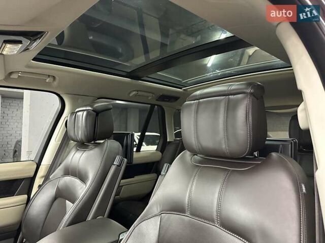 Красный Ленд Ровер Рендж Ровер, объемом двигателя 4.37 л и пробегом 37 тыс. км за 88500 $, фото 13 на Automoto.ua