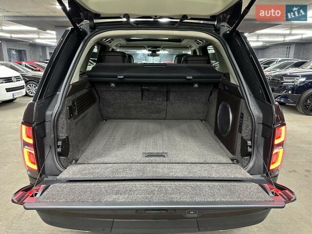 Красный Ленд Ровер Рендж Ровер, объемом двигателя 4.37 л и пробегом 37 тыс. км за 88500 $, фото 20 на Automoto.ua