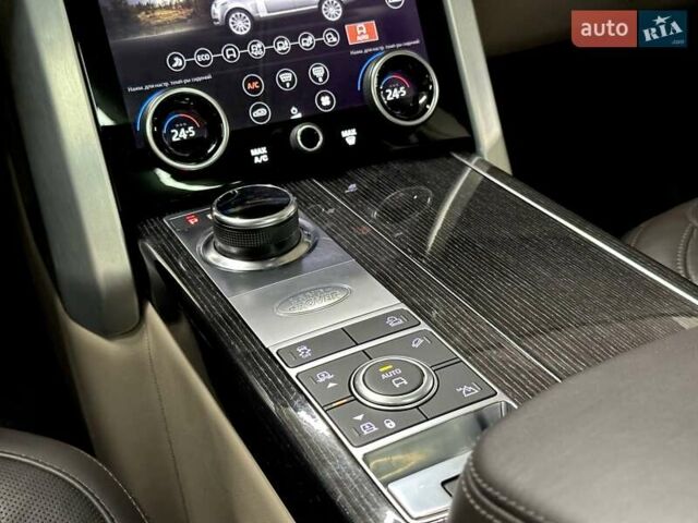 Красный Ленд Ровер Рендж Ровер, объемом двигателя 4.37 л и пробегом 37 тыс. км за 88500 $, фото 38 на Automoto.ua