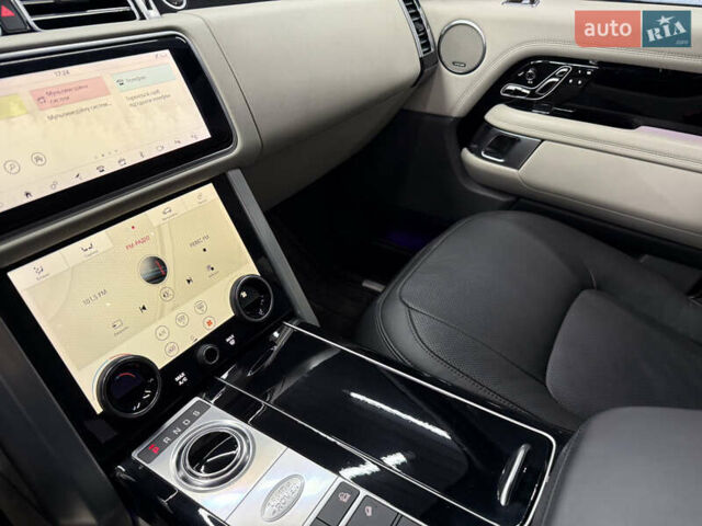 Ленд Ровер Рендж Ровер 2020 у Харкові на Automoto.ua Червоний Ленд Ровер Рендж Ровер, об'ємом двигуна 5 л та пробігом 25 тис. км за 125000 $, фото 24 на Automoto.ua