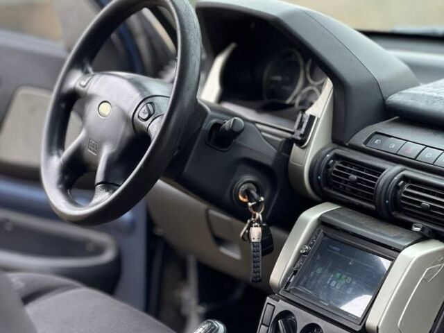 Ленд Ровер Рендж Ровер, объемом двигателя 2 л и пробегом 200 тыс. км за 2650 $, фото 7 на Automoto.ua