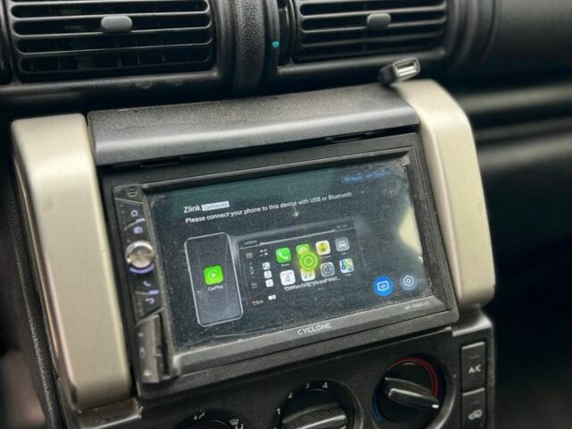 Ленд Ровер Рендж Ровер, объемом двигателя 2 л и пробегом 200 тыс. км за 2650 $, фото 10 на Automoto.ua