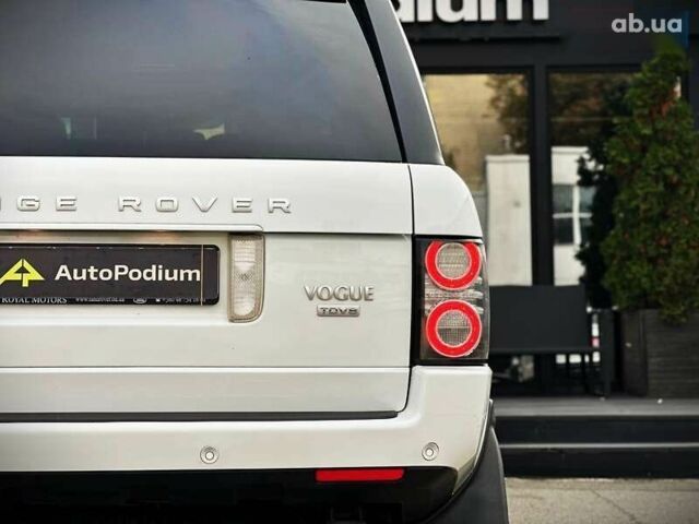 Ленд Ровер Рендж Ровер, об'ємом двигуна 4.4 л та пробігом 300 тис. км за 18800 $, фото 17 на Automoto.ua
