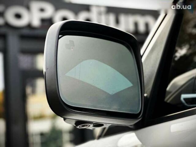 Ленд Ровер Рендж Ровер, об'ємом двигуна 4.4 л та пробігом 300 тис. км за 18800 $, фото 9 на Automoto.ua