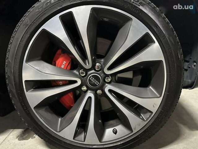 Ленд Ровер Рендж Ровер, объемом двигателя 5 л и пробегом 157 тыс. км за 32900 $, фото 7 на Automoto.ua