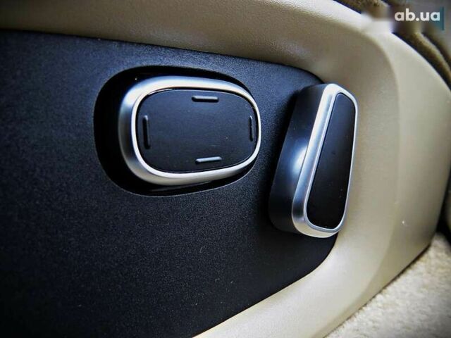 Ленд Ровер Рендж Ровер, объемом двигателя 3 л и пробегом 124 тыс. км за 35000 $, фото 20 на Automoto.ua