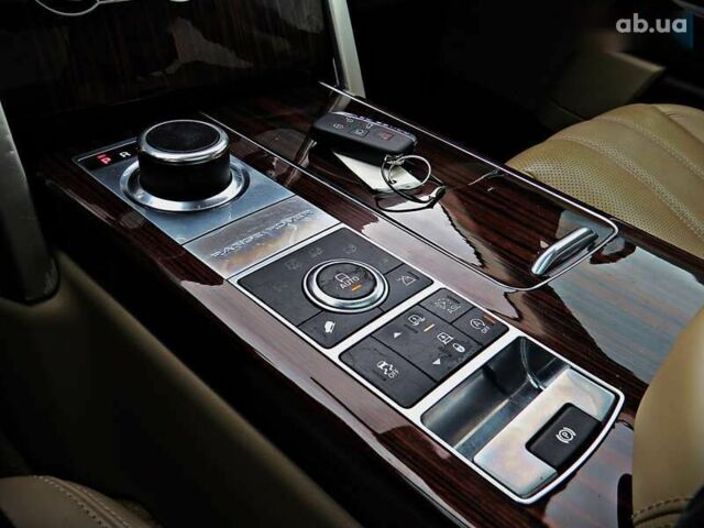 Ленд Ровер Рендж Ровер, объемом двигателя 3 л и пробегом 124 тыс. км за 35000 $, фото 14 на Automoto.ua