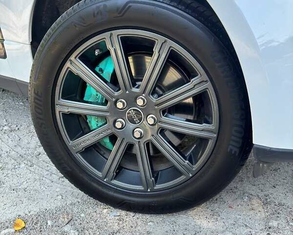 Ленд Ровер Рендж Ровер, объемом двигателя 3 л и пробегом 120 тыс. км за 35600 $, фото 10 на Automoto.ua