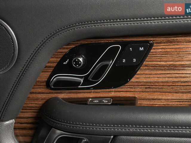 Ленд Ровер Рендж Ровер, об'ємом двигуна 3 л та пробігом 70 тис. км за 49500 $, фото 4 на Automoto.ua