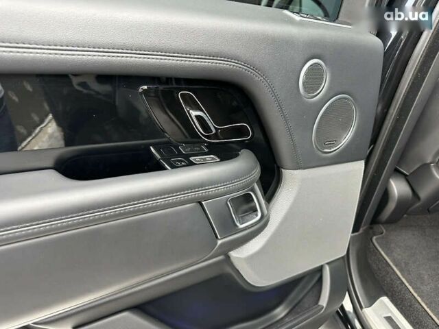 Ленд Ровер Рендж Ровер 2018 у Києві на Automoto.ua Ленд Ровер Рендж Ровер, об'ємом двигуна 5 л та пробігом 134 тис. км за 55500 $, фото 18 на Automoto.ua