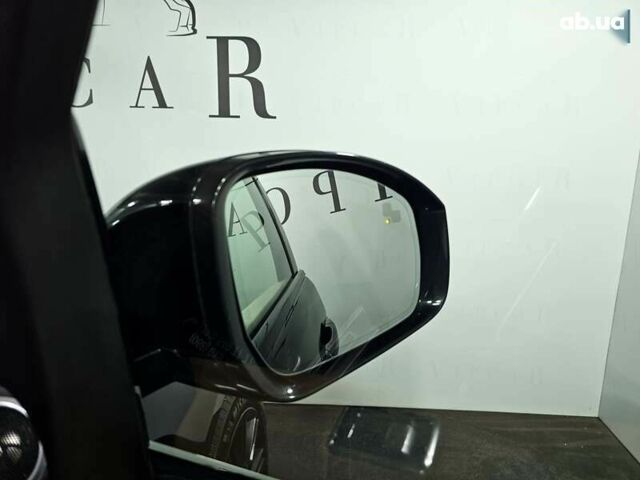 Ленд Ровер Рендж Ровер 2019 в Киеве на Automoto.ua Ленд Ровер Рендж Ровер, объемом двигателя 5 л и пробегом 143 тыс. км за 74999 $, фото 23 на Automoto.ua