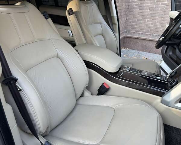 Ленд Ровер Рендж Ровер, объемом двигателя 3 л и пробегом 80 тыс. км за 58800 $, фото 8 на Automoto.ua