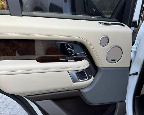 Ленд Ровер Рендж Ровер, объемом двигателя 3 л и пробегом 80 тыс. км за 58800 $, фото 11 на Automoto.ua