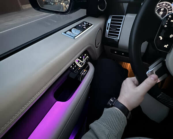 Ленд Ровер Рендж Ровер, объемом двигателя 3 л и пробегом 49 тыс. км за 82000 $, фото 23 на Automoto.ua