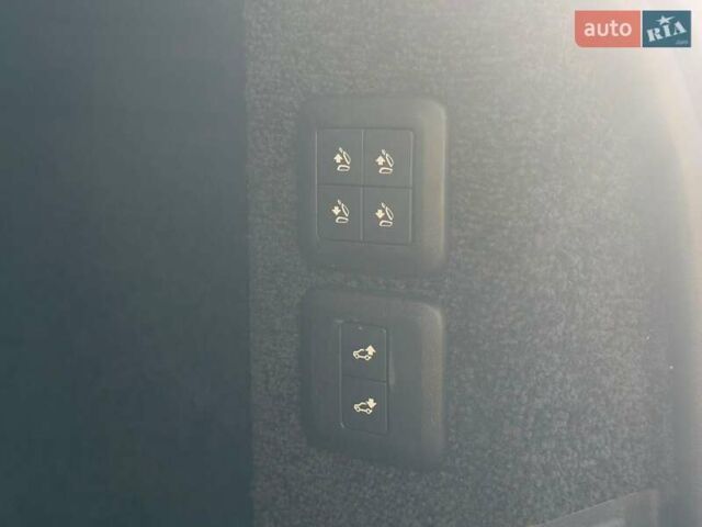 Ленд Ровер Рендж Ровер 2020 у Одесі на Automoto.ua Ленд Ровер Рендж Ровер, об'ємом двигуна 5 л та пробігом 31 тис. км за 85000 $, фото 46 на Automoto.ua