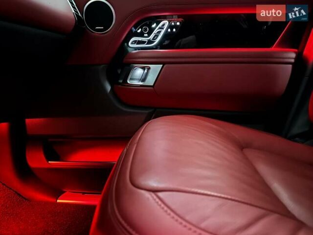 Ленд Ровер Рендж Ровер, объемом двигателя 5 л и пробегом 107 тыс. км за 70990 $, фото 14 на Automoto.ua