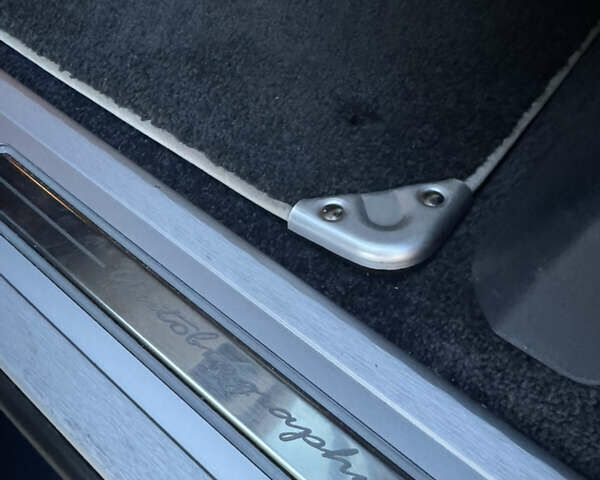 Ленд Ровер Рендж Ровер, объемом двигателя 3 л и пробегом 49 тыс. км за 82000 $, фото 19 на Automoto.ua