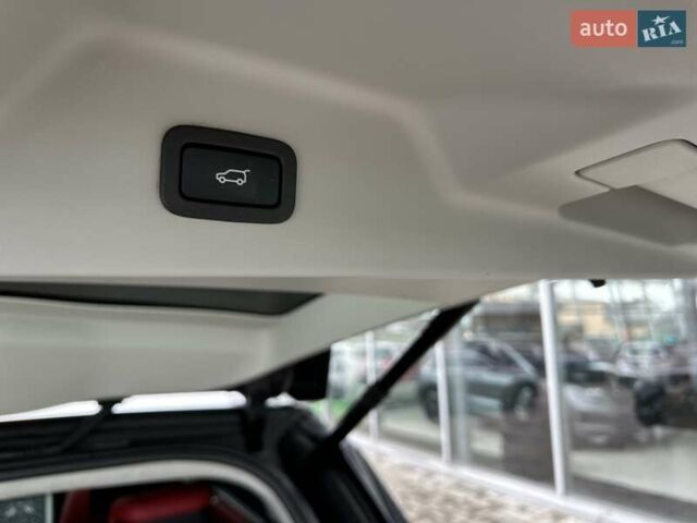 Ленд Ровер Рендж Ровер, объемом двигателя 5 л и пробегом 107 тыс. км за 70990 $, фото 8 на Automoto.ua